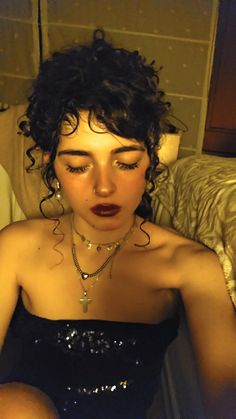 Pretty Goth Hairstyles, Curly Gothic Hairstyles, Goth Hairstyles For Curly Hair, Curly Hair Goth Hairstyles, Gothic Prom Hair, Curly Haired Goth, Goth Prom Hairstyles, Curly Emo Hairstyles, Black Curly Hair With Bangs