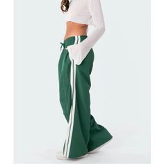 These Just Were Not My Style So They’ve Never Been Worn Nylon Track Pants, Track Pants Outfit, 2023 Aesthetic, Visionary Fashion, Track Pants Women, Summer Fits, Trendy Fall, Nylon Fabric, Side Stripe