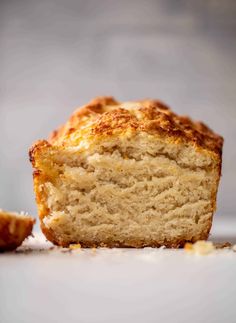 Asiago Beer Bread Montana Recipes, Honey Beer Bread, Beer Bread Mix, Savory Breads, Beer Bread Recipe, Cooking With Beer, Yeast Breads, No Rise Bread, Fall Snacks