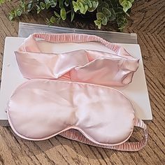 Mulbery Silk Eyemask And Headband Pink New Never Used Amazing Quality Mask Is Nice And Padded Silk Eye Mask, Mulberry Silk, Eye Mask, Pink Ladies, Mask, Women Accessories, Silk, Pink, Women Shopping