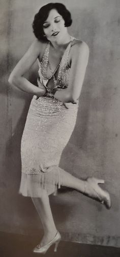 Style Année 20, Dancer Costume, Joan Crawford, Retro Mode, Roaring Twenties, 1920s Fashion, Vintage Hollywood