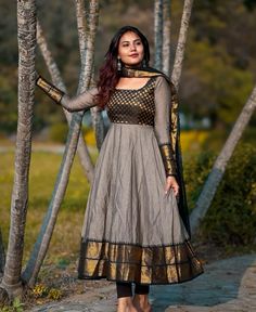 Frock model dress Chudi Designs, Reuse Clothes, Western Gown, Designer Anarkali Dresses