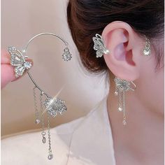 Butterfly Earring:Butterfly Symbolize Freedom And Transformation, As Well As People's Pursuit Of Perfect Love. May Every Woman Embrace Beauty In Her Heart And Be More Free And Easy, Like A Beautiful Butterfly, Flying Freely Adjustable Sizebutterfly Earring's Frame Are Mainly Made Of Quality Alloy, This Makes The Earrings Not Only Very Strong But Also Very Soft. You Can Freely Adjust The Size And Shape Of The Earring Frame To Make It Fit Your Ear. 2.5" X 1.8" Bantlou Butterfly Tassel Zircon Earri Ear Cuffs Silver, Earring Butterfly, Butterfly Flying, Butterfly Cuff, Earring Frame, Tassel Earing, Body Accessories, Butterfly Earring, Bead Crafts Diy