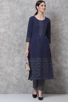 Keep your look simple and classy with this navy blue kurta from Biba collection. Made from art silk, it features gold thread work with stripe detailing and round neckline. Pair with solid bottoms! Navy Blue Kurta, Blue Kurta, Straight Kurta, Gold Thread, Thread Work, Gold Threads, Round Neckline, Tunic Tops, Thread