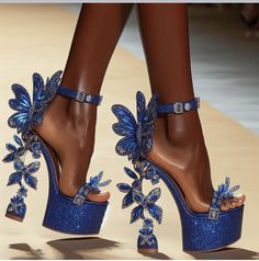 Crazy High Heels, The Bratz, Image Nails, Pretty Heels, Fashion Shoes Heels, Cute Shoes Heels, Heel Accessories, Stunning Shoes, Fancy Shoes