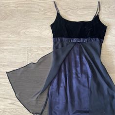 The Most Beautiful One Of A Kind Vintage Navy Mini. In Perfect Condition! Purchased At Ref Vintage Navy Blue Winter Formal Dresses, Blair Waldorf Aesthetic Style, Vintage Hoco Dress, Pastel Mini Dress, Velvet Blue Dress, Winter Formal Dresses Long, Fashion Definition, Diy Prom Dress, Navy Short Dress