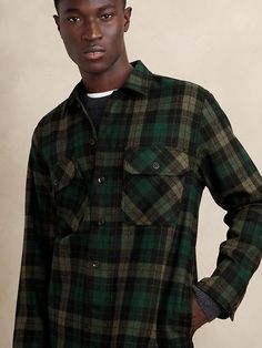 Plaid Shirt With Welt Pockets For Fall, Fall Plaid Shirt With Welt Pockets, Wool Flannel Shirt With Long Sleeves For Winter, Wool Flannel Long Sleeve Shirt For Winter, Winter Wool Long Sleeve Flannel Shirt, Plaid Wool Shirt For Fall, Fall Plaid Wool Shirt, Wool Button-up Flannel Shirt For Fall, Plaid Wool Long Sleeve Shirt