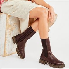 New In Box Free People Brooks Chelsea Lug Sole Boot Cherry Chocolate Size 6.5 A Super-Chunky Lug Sole Offers An Exaggerated Take On The Trending Utility Look For A Chelsea Boot Updated With An Elongated Shaft. 1 3/4" Heel; 1" Platform (Size 36) 9" Shaft; 11 1/2"-13" Calf Circumference Side Zip Closure Lug Sole Leather Upper/Synthetic Lining And Sole Imported Chunky Heels Boots Outfit, Heels Boots Outfit, Tall Lace Up Boots, Victorian Boots, Lug Boots, Cherry Chocolate, Lug Sole Boots, Lace Up Combat Boots, Faux Fur Boots