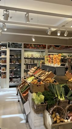 a grocery store filled with lots of fresh produce