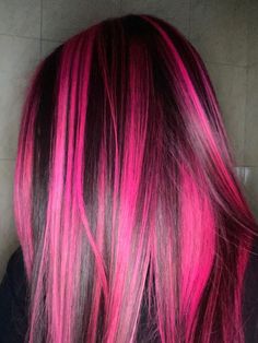 Pink Hair Streaks, Bright Pink Hair, Pink And Black Hair, Pink Hair Dye, Hot Pink Hair