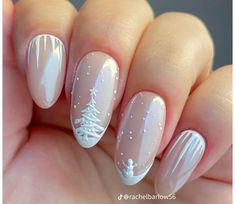 Holiday Autumn Nails, Festive Biab Nails, Winter Nails2024, Xmas Biab Nails, Minimal Autumn Nails, Biab Nails Winter, Biab Christmas Nail Design, Short Winter Gel Nails, Biab Christmas