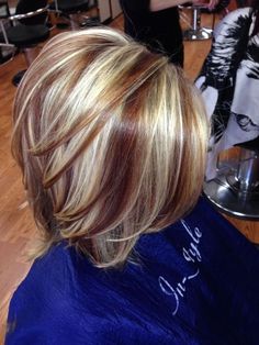 Hair Color Pictures, Two Toned Hair, Short Hair Highlights, Penteado Cabelo Curto