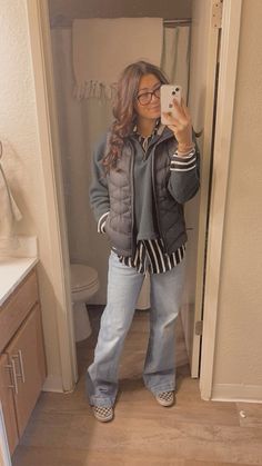 jeans: old navy 👖button down: shein👔 three quarter zip: pendleton 🧥vest: northface🦺 Cute Western Outfits Women Fall, Old Country Outfits Women, Barnwarming Outfits, Fleece Button Up Outfit, Oversized Pearl Snap Outfit, Casual Western Outfits Winter, Fall Rodeo Outfits For Women, Cute Western Outfits Women, Pearlsnap Shirt Outfit Western