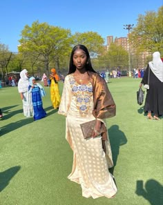 Eid Fits, Nigerian Outfits, Nigerian Dress, African Party Dresses, Traditional African Clothing, Eid Outfit, African Inspired Clothing, Eid Outfits, African Fashion Modern