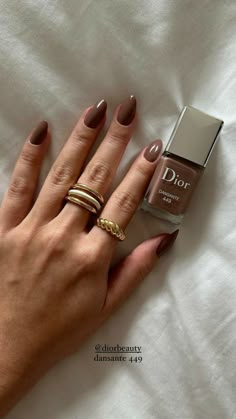 CHIC FALL NAIL TRENDS TO TRY FOR AUTUMN 2023 | AUTUMN NAILS Kutek Disney, September Nails, Fall Nail Trends, Fall Gel Nails, Nagel Tips, October Nails, Classy Acrylic Nails