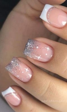 Short Nails Inspiration New Year, All Year Round Nail Ideas, Happy New Year Nails Designs Simple, New Year And Christmas Nails, New Years Nail Designs 2024, New Years Eve Manicure, New Years Eve Short Nails, Short Acrylic Nails New Years, 2024 New Year Nails