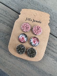 This is a set of 3 earrings in 12mm size. Glass cabochons and faux druzy Lead and Nickle Free Market Crafts, Hunting Crafts, Rose Earring, Nice Accessories, Country Bumpkin, Bullet Shell, 3 Earrings, Earrings Beads, Bullet Casing