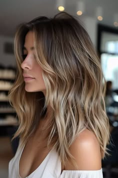 38 Low Maintenance Brunette Balayage Hairstyles That Will Save You Time and Money Brookie Hair Color, Fall Balayage Blonde Brunette, Dark Blonde Hair With Subtle Highlights, Transition To Natural Hair Color, Moonlight Highlights Hair, Winter Blonde Balayage Brunettes, Shawn Johnson Hair, California Brunette Hair Balayage, Fall Bronde Balayage Shoulder Length