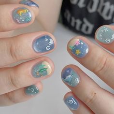 Nail Art Fish, Gelboys Nails, Simple Ocean Nails, Silly Nail Art, Short Kawaii Nails, Simple Kawaii Nails, Duck Nail Art, Tangled Nails, Nailart Cute