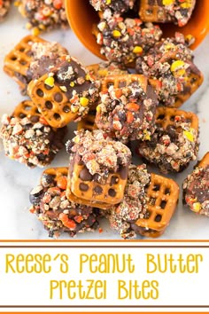 A bowl spilling out Reese's Peanut Butter Pretzel Bites. Pretzels Dipped, Peanut Butter Pretzel Bites, Pretzel Sandwich, Peanut Butter Pretzel, Covered Pretzels, Peanut Butter Cup, Reeses Peanut Butter Cups, Reeses Peanut Butter, Melted Chocolate