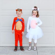 The CUTEST Twin Costume Ideas for Boy Girl Twins - The Soltrop Six Twin Halloween Costumes For Teens, Halloween Costumes Teen