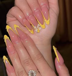 Nail Inspo Medium, Nails Ideas French, French Toe Nails, Oval Acrylic Nails, Uñas Ideas, Long Press On Nails, Acrylic Toe Nails, Fantasy Nails, Punk Nails