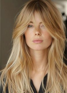 Modern 70s Hair Long, Drape Bangs Long Hair, Blond Balayage With Bangs, Long Blonde Hair With Bangs Straight, Curtain Bangs Side Part Haircuts, Long Hair Fringe Bangs, 70s Long Hairstyles, Long Bangs Straight Hair, 70s Fringe Hair Long