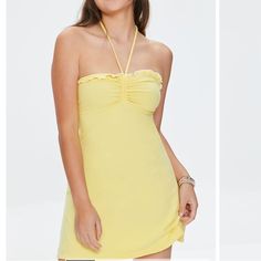 Forever 21 Yellow Dress. Model Picture Is An Actuate Representation Of Color. I Have A Size Small And A Size Medium. Both Brand New With Tags. Small Has Been Sold! Forever 21 Black Dress, Sorority Recruitment Outfits, Recruitment Outfits, Fringe Mini Dress, Sleeveless Sweater Dress, Black Strapless Dress, 21 Dress, Bodycon Dress With Sleeves, Spandex Dress