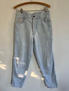 "Description Vintage Trussardi Jeans  Waist 28\" Hip 36\" Inseam 29\" Length 38\" Leg opening 13\" Knee 9\" Thigh 11\" Color: blue  Fabric: 100% cotton Condition: good vintage condition" Trussardi Jeans, Vintage 501, Vintage Levis 501, Gucci Leather, Levi Jeans 501, Jones New York, Leather Pumps, Blue Fabric, Sacramento