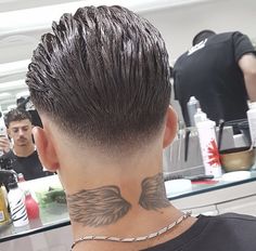 Long Slicked Back Hair, Faded Haircut, Barbers Cut, Men Haircut Curly Hair, Cool Mens Haircuts, Faded Hair