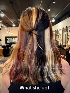 Calico Hair, Hair Color Underneath, Natural Red Hair, Professional Hair Color, Hair Color Options, Hair Color Streaks, Ginger Hair Color, Dyed Hair Inspiration, Split Hair