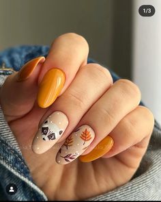 Beige Nails Design, Fox Nails, Simple Fall Nails, November Nails, Fall Nail Trends, October Nails, Beige Nails, Animal Nails