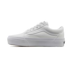 PRICES MAY VARY. Shoe Width : medium Vans Old Skool Men's Skate Shoes Canvas upper and rubber sole From Vans Old Skool Platform, Vans Checkerboard, White Vans, Unisex Shoes, Vans Sneakers, Kids Luggage, Vans Classic, Mens Vans, Vans Old Skool