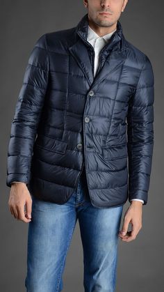 Down quilted jacket with removable zipped inner rib, two pockets, button fastening. 100% polyammide. Casual Outfits For Men Winter, Winter Outfits Men Classy, Winter Drip Outfits, Winter Fashion Outfits Men, Cold Winter Outfits Men, Uk Drip Outfits Men, Men Winter Streetwear, Winter Streetwear Men, Uk Drip Outfits