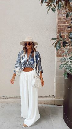 Mexico Vacation Outfits, Cancun Outfits, Thailand Outfit, Greece Outfit, Look Boho Chic, Outfits For Mexico, Hawaii Outfits, Honeymoon Outfits