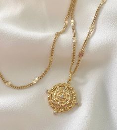 Gold Filled North Star Compass Medallion Necklace Pretty Crowns, Compass Jewelry, Gold Medallion Necklace, Jewelry Wishlist, Engraved Compass, Necklaces Chunky, Gold Coin Necklace, Small Necklace, Stacked Necklaces