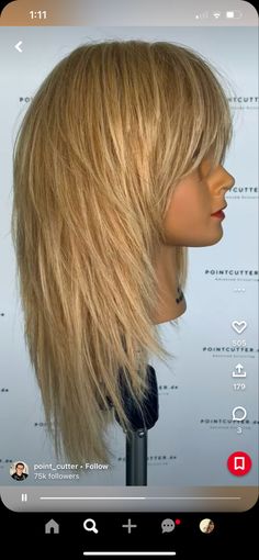 Cabelo Pin Up, Medium Shag Haircuts, Long Shag Haircut, Haircuts For Long Hair With Layers, Haircuts For Medium Hair, Hair Color And Cut, Mid Length Hair, Long Layered Hair, Haircuts For Long Hair