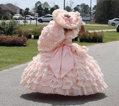 Azalea Trail Maids Dresses, Maid Hat, Cute Colorful Outfits, Princess Vibe, Southern Belle Dress, Pink Ball Gown, Big Dresses, Colorful Outfits, 2000s Fashion Outfits