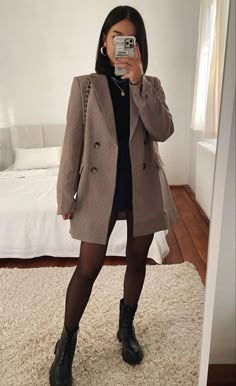 Winter Fashion Outfits Casual, Cold Outfits, Looks Party, American Beauty, Blazer Outfits, Casual Winter Outfits