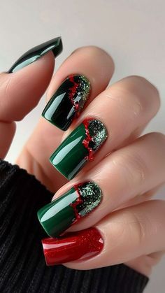 Seasonal Nails, Creative Nail Designs, Winter Nail Art, New Year's Nails, Elegant Designs, Nail Designs Spring, Creative Nails