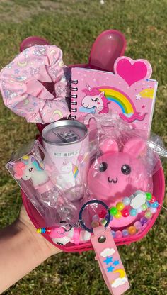 Cute Items Aesthetic, Kids Present Ideas, Cute Gift Baskets, Kids Birthday Gift Ideas, Cute Small Gifts, Kid Birthday Gifts, Gift For Kids Girl, Witch Hat Headband, Pink Gift Basket