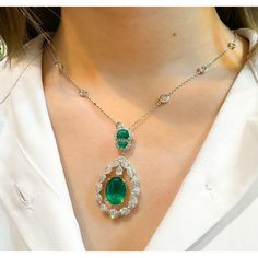 Diamond Necklace Simple, Fancy Jewelry Necklace, Emerald Pendant, Contemporary Pendant, Marquise Cut Diamond, Fancy Jewelry, Amulets, Beautiful Necklace, Nice Things