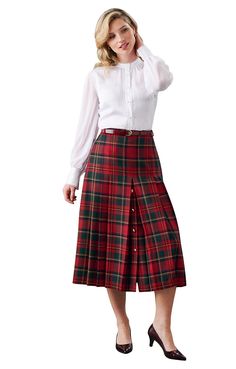 Ladies Gold Button Skirt - House of Bruar Tartan Fashion, Best Gowns, Crisp White Blouse, Scottish Fashion, Simple Sweaters, Plaid Pleated Skirt, Button Skirt, Nice Clothes, Tartan Dress