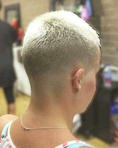 There is Somthing special about women with Short hair styles. I'm a big fan of Pixie cuts and buzzed cuts. Enjoy the many different styles. Bleach Hair Ideas, Bleach Hair, Penteado Cabelo Curto, Short Pixie Haircuts, Bleached Hair, Short Hair Styles Pixie, Fade Haircut