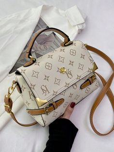 Geometric Pattern Buckle Design Fashion Flap Square Bag With Adjustable Shoulder Strap Beige Elegant   PU Leather Letter,Plaid,Plain,All Over Print,Textured Pattern Square Bag   Women Bags, size features are:Bust: ,Length: ,Sleeve Length: Luxury Beige Shoulder Bag With Mobile Phone Holder, Trendy Business Casual, Top Handle Bags, Womens Business Casual, Bird In Bag, Beauty Bag, Square Bag, Leather Satchel, Women's Bags