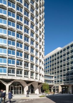 Squire and Partners unveils renovation of brutalist offices in London