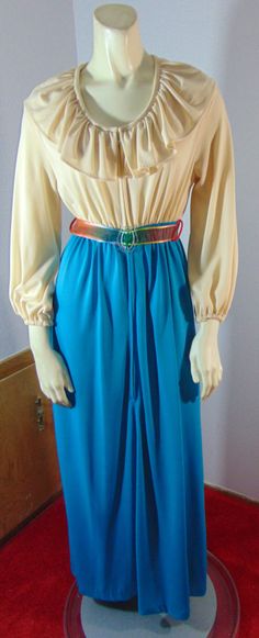 Vintage 70s Beige & Blue Nightgown Zip Front XS 32 Bust by TheScarletMonkey on Etsy Blue Nightgown, Vintage 70s, Dresses With Sleeves, Long Sleeve Dress