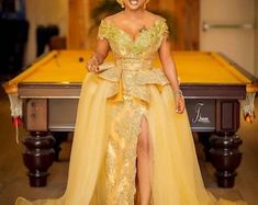 Wedding Suit Styles, Nigerian Outfits, African Party Dresses, Gold Wedding Dress, Special Event Dresses, African Wedding Dress, Lace Dress Styles, African Lace Dresses, Dress African