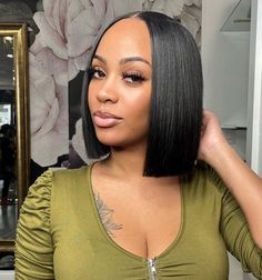 Elegant Blunt Sew-In Bob Bob Hairstyles 2023 Trends, Bob Sew In Weave Middle Part, Bob Leave Out Sew In, Sew In With Bangs, Sew In Ponytail, Sew In Bob Hairstyles, Bob Sew In, Curly Hair Sew In, Weave Ideas