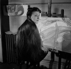 8 things to know about Louise Bourgeois - Art Shortlist Louise Bourgeois Sculpture, Gottfried Helnwein, Chuck Close, New Orleans Museums, Robert Rauschenberg, Marcel Duchamp, Willem De Kooning, Louise Bourgeois, Annie Leibovitz